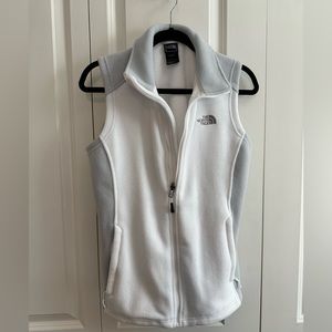 The North Face Women’s Fleece Vest White And Gray Size M